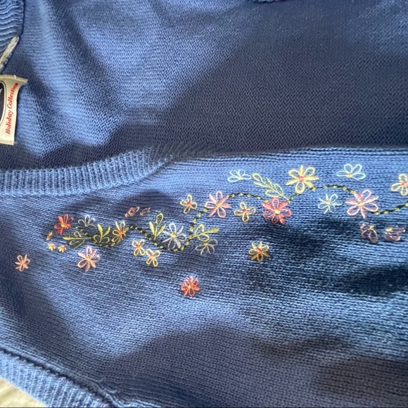 Floral knit vest✨ - Picture 2 of 4